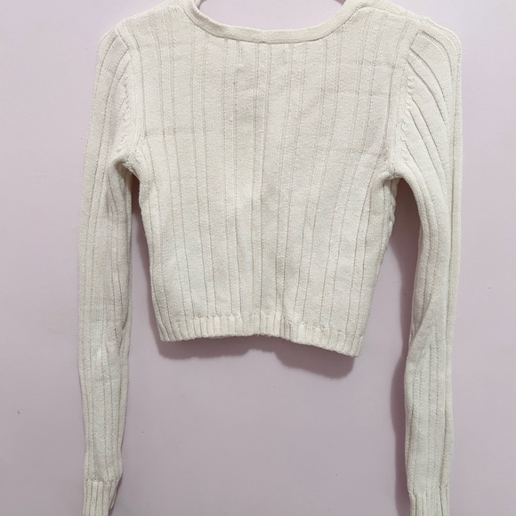 HOLLISTER white cardigan - Picture 2 of 3